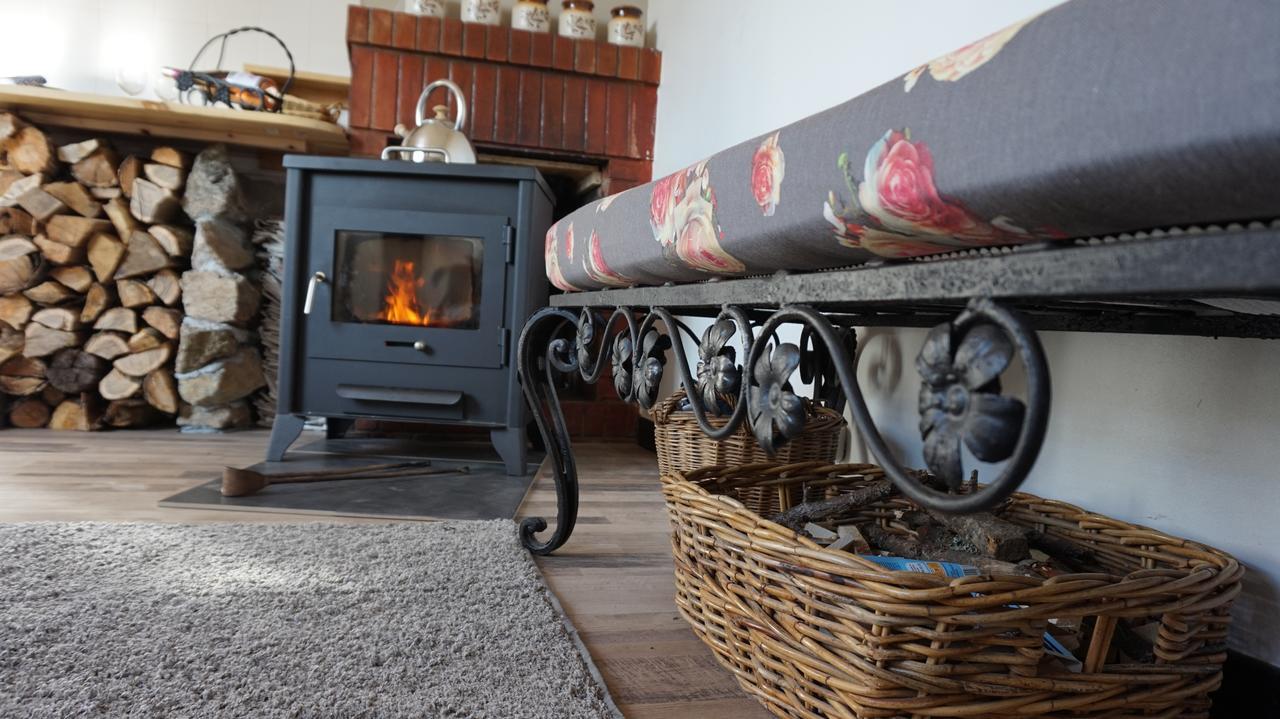 Formidable B&B Saint-Julien-le-Petit Екстериор снимка